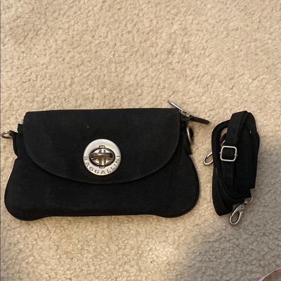 Baggallini‎ Black Crossbody Bag with Silver Details - Picture 1 of 6